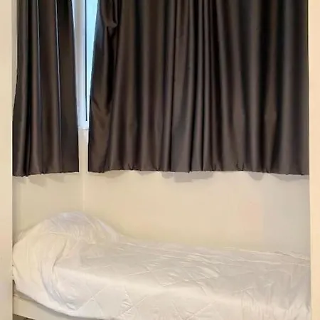 A Place 4u No10 - Garden-level Getaway 2 Bedroom 2 Bathroom With Yard Apartamento *